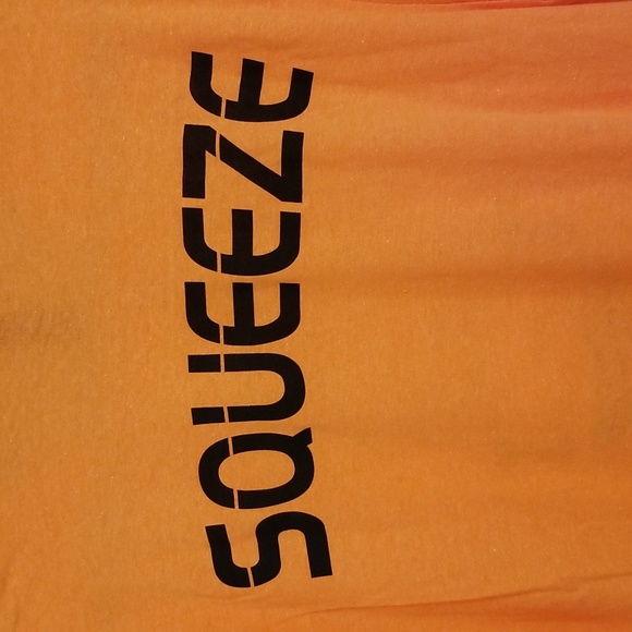 💪😁District Workout Tee Unisex - Picture 4 of 6